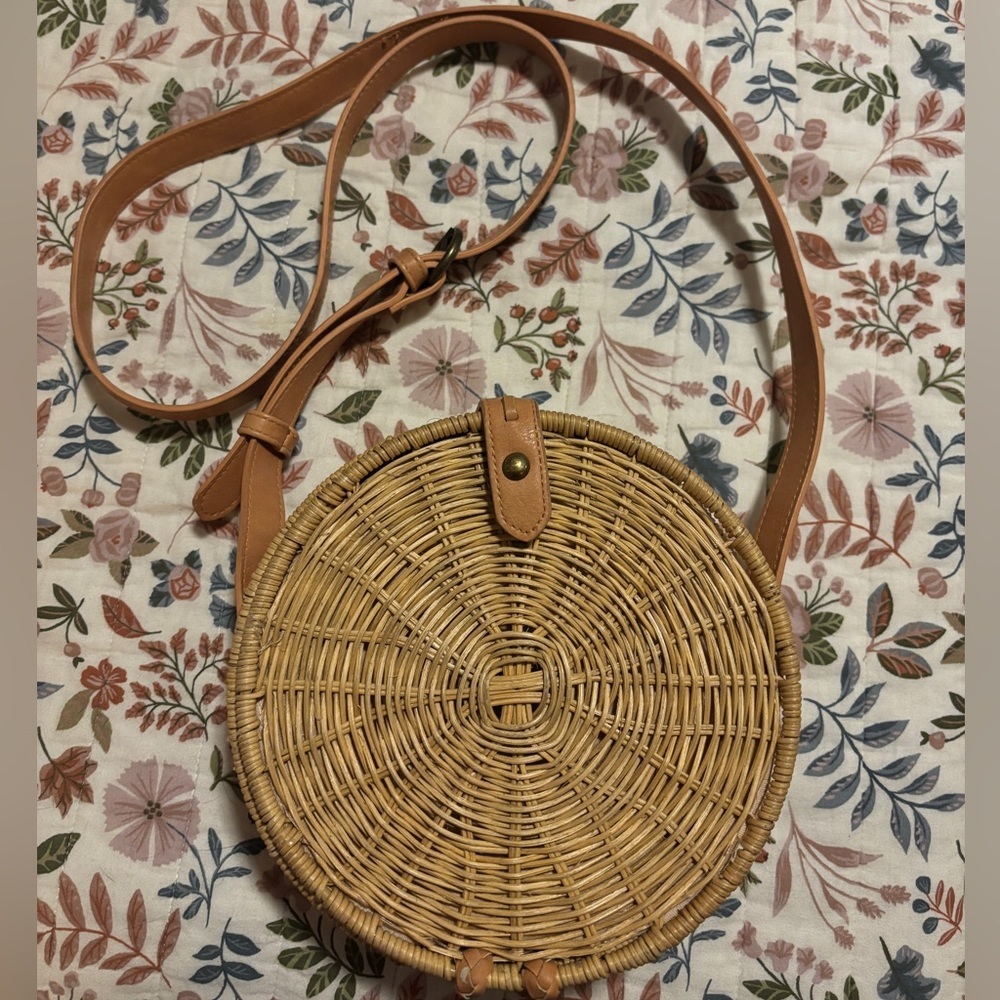 Universal Thread Round Wicker Crossbody Purse